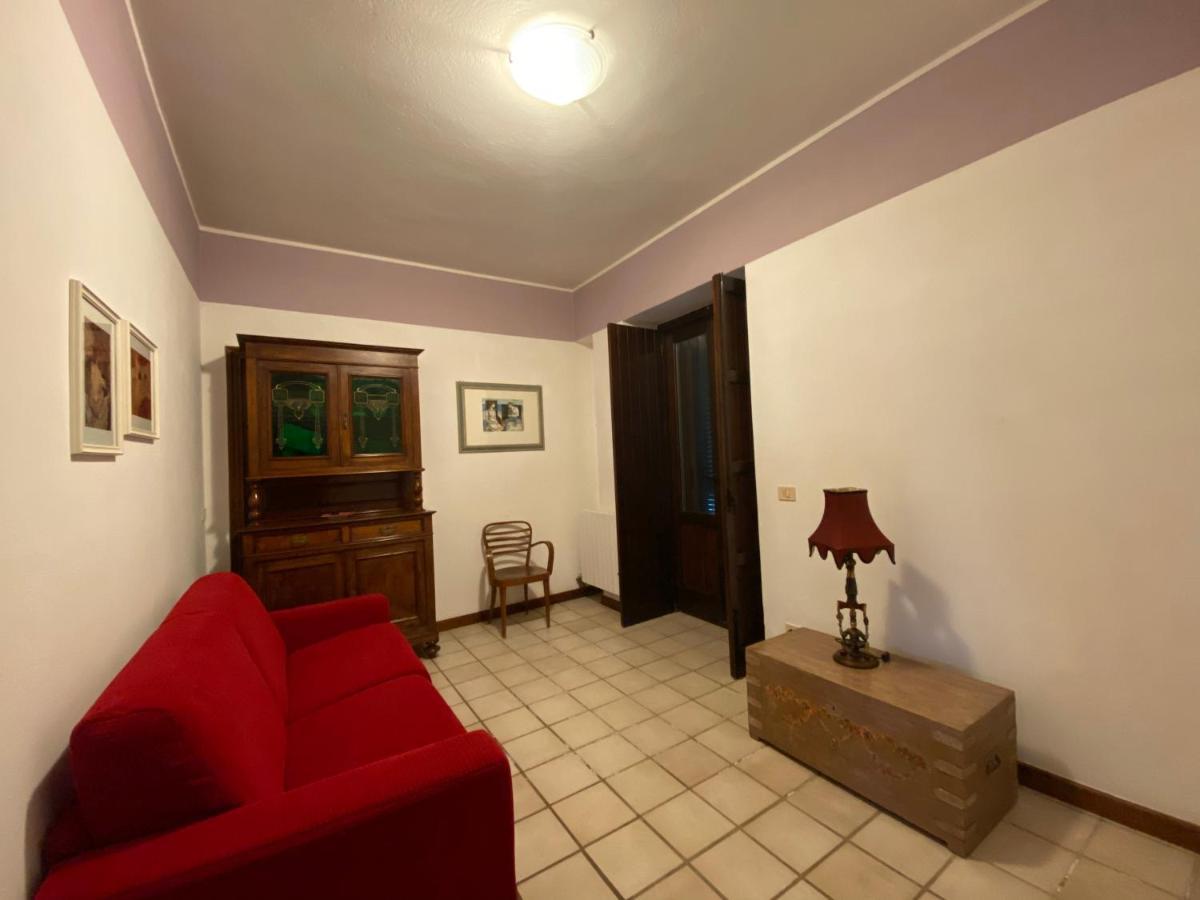 Bed And Breakfast Il Glicine Piedimonte Etneo Exterior foto