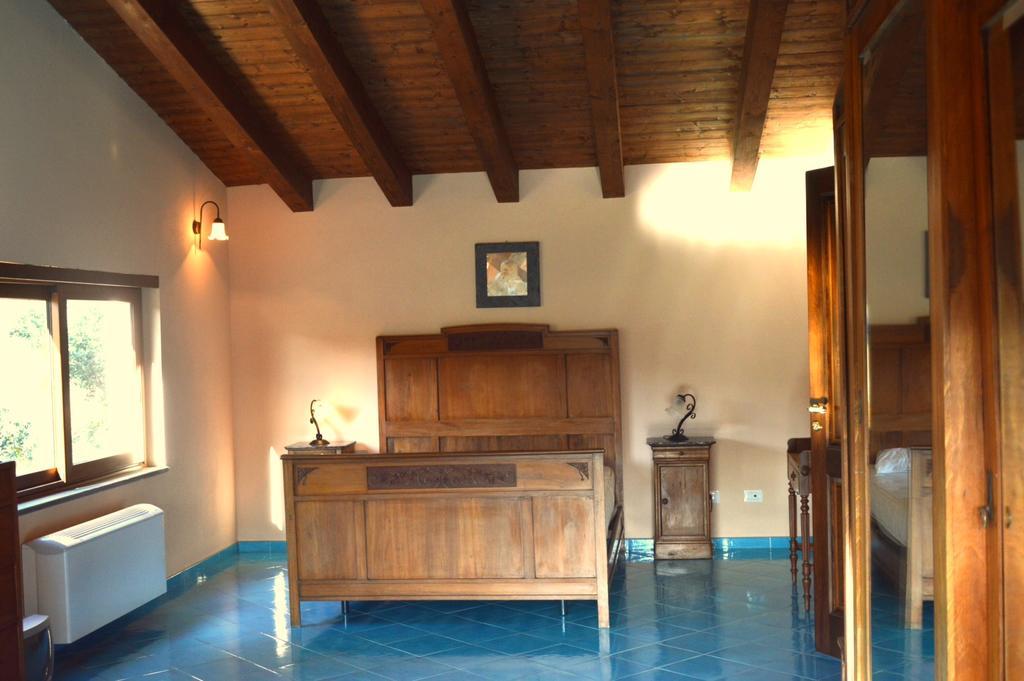 Bed And Breakfast Il Glicine Piedimonte Etneo Exterior foto